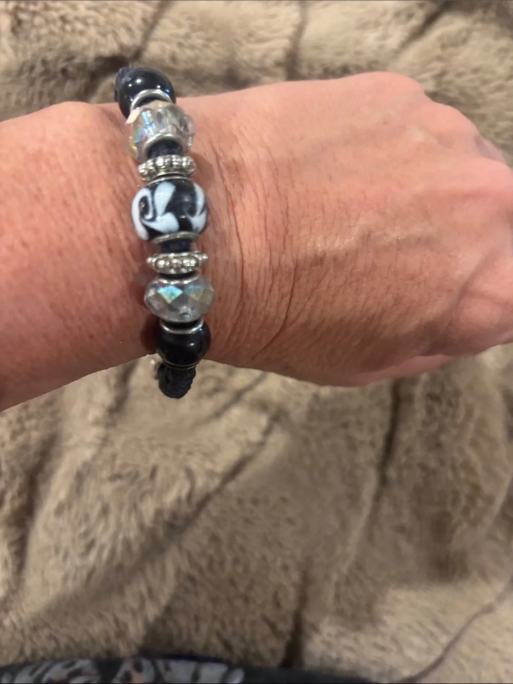 Black Braided Bead Bracelet - Classic Style